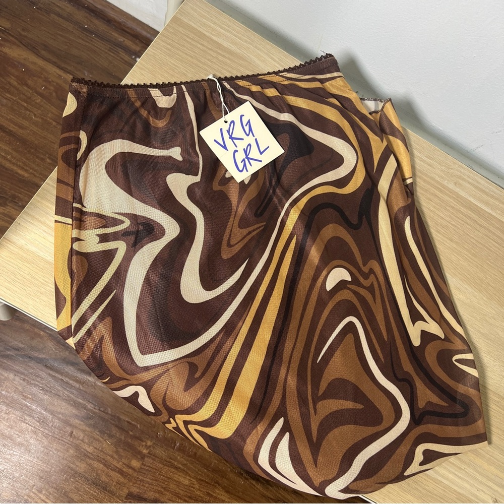 NWT VRG GRL Skirt